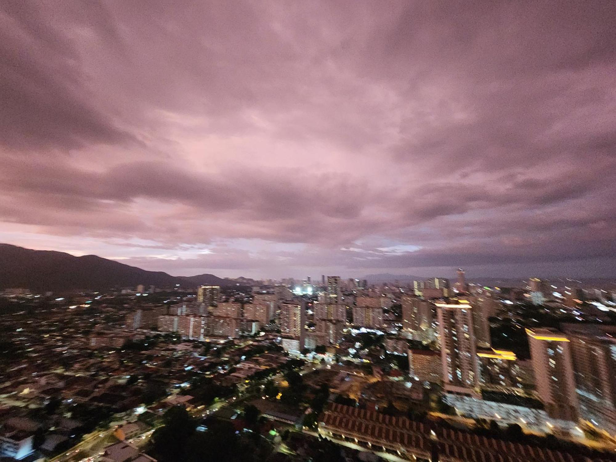 Urban Suites - Penang Jelutong Dış mekan fotoğraf