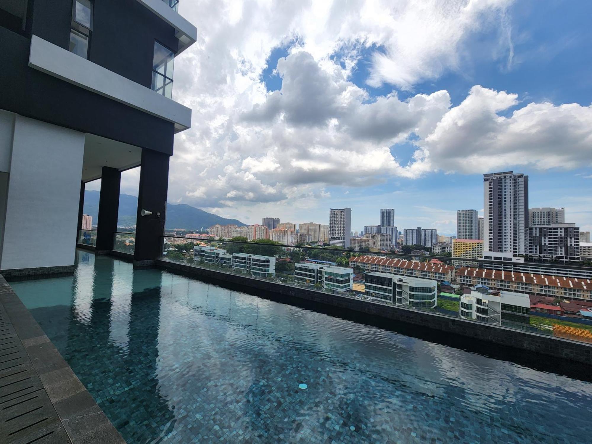Urban Suites - Penang Jelutong Dış mekan fotoğraf